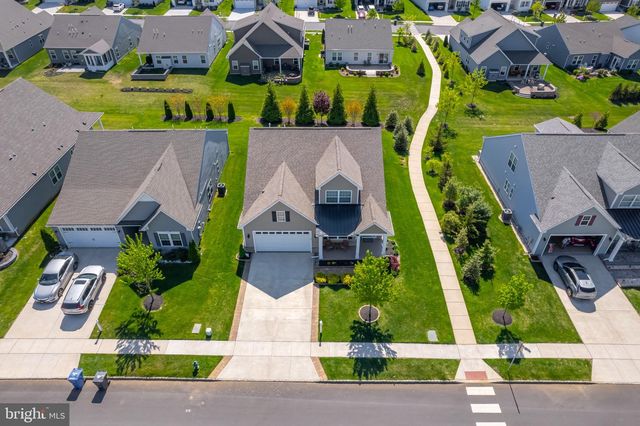 179 EISENHOWER DR, Swedesboro, NJ 08085