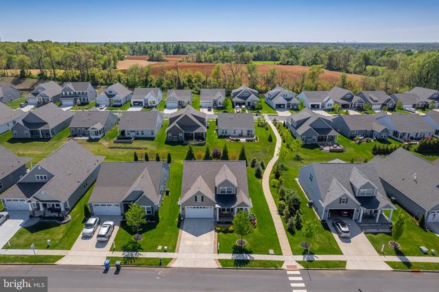 179 EISENHOWER DR, Swedesboro, NJ 08085