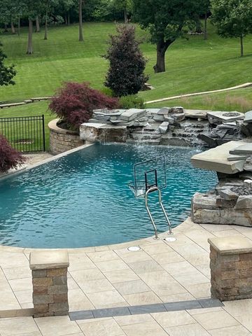 15w181 87th Street, Burr Ridge, IL 60527