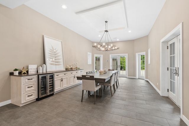 15w181 87th Street, Burr Ridge, IL 60527