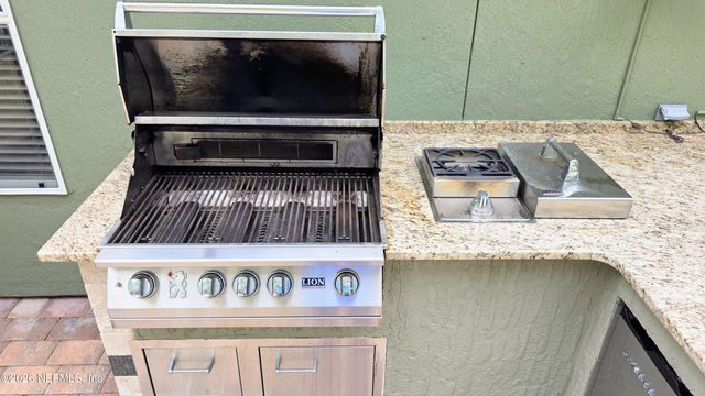 516 W DANDRIDGE Lane, St. Johns, FL 32259