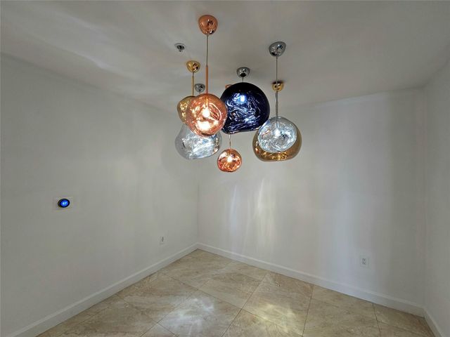 17301 Biscayne Boulevard 406, North Miami Beach, FL 33160