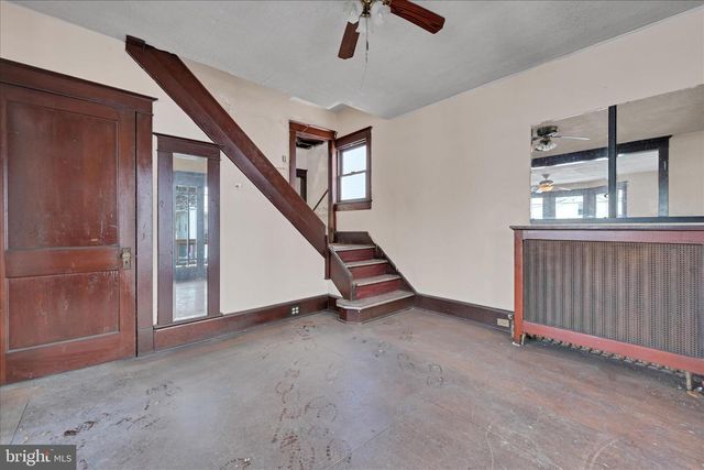 200 W MAIN ST, Schuylkill Haven, PA 17972