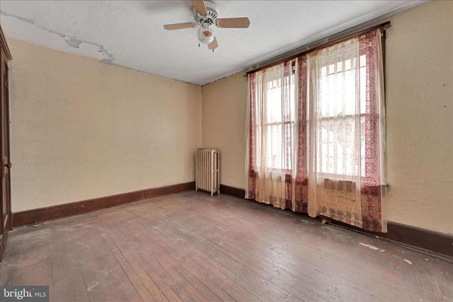 200 W MAIN ST, Schuylkill Haven, PA 17972