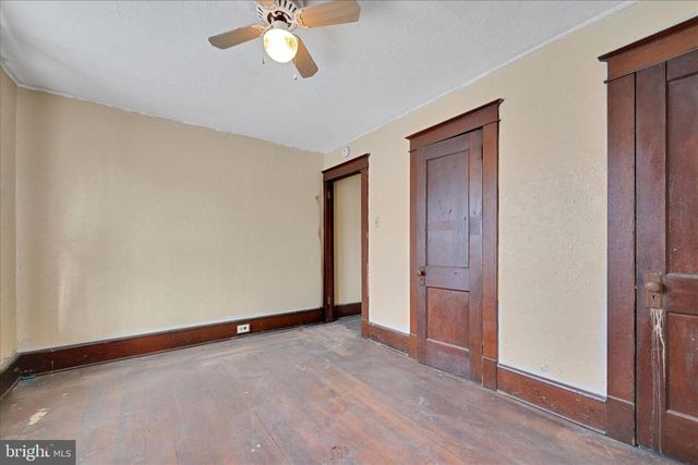 200 W MAIN ST, Schuylkill Haven, PA 17972