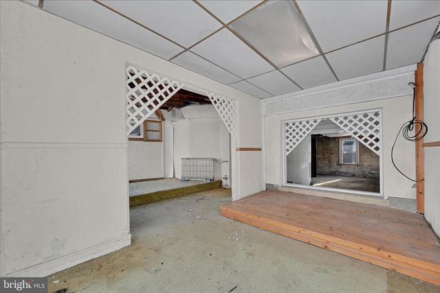 200 W MAIN ST, Schuylkill Haven, PA 17972