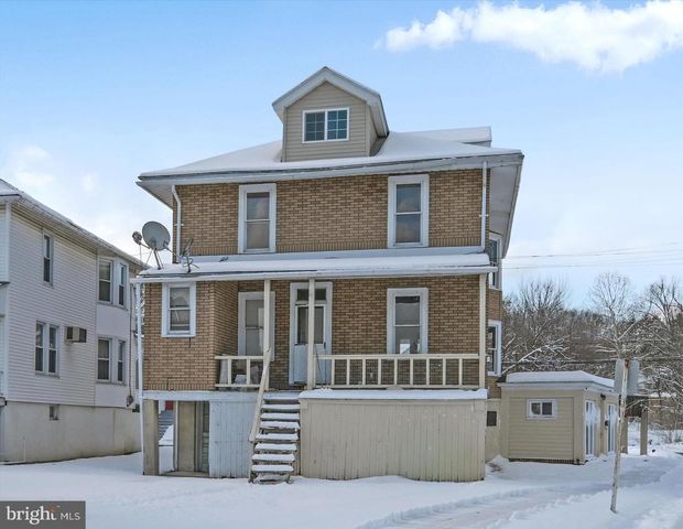 200 W MAIN ST, Schuylkill Haven, PA 17972