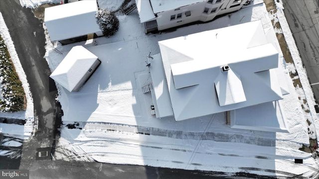 200 W MAIN ST, Schuylkill Haven, PA 17972