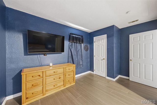 879 Twin Oak Drive, Hillsboro, MO 63050