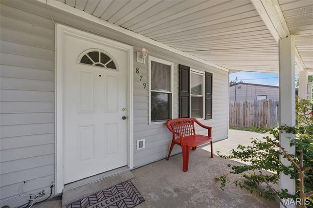 879 Twin Oak Drive, Hillsboro, MO 63050