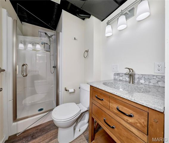 146 Old Buggy Court A, St Charles, MO 63304