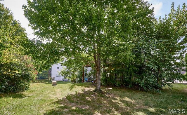 146 Old Buggy Court A, St Charles, MO 63304