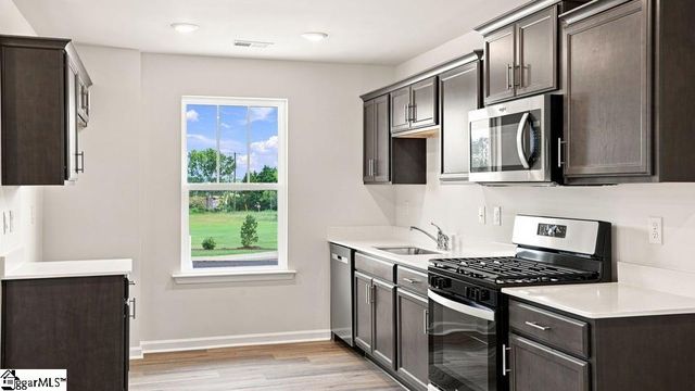 717 Longton Street, Woodruff, SC 29388