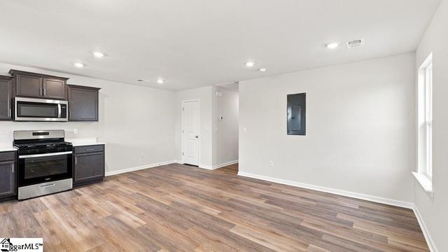 717 Longton Street, Woodruff, SC 29388