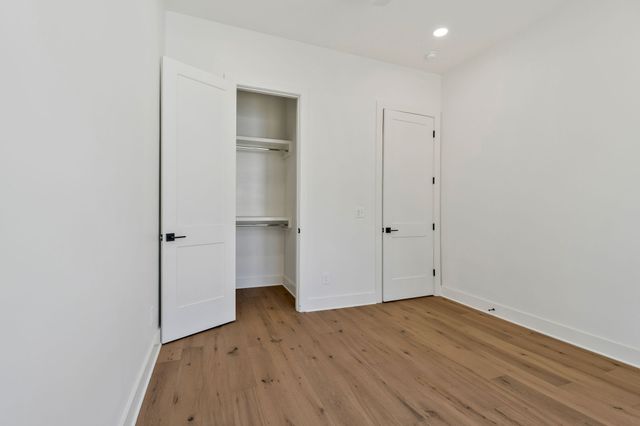 2310 Ilolo St, Nashville, TN 37207