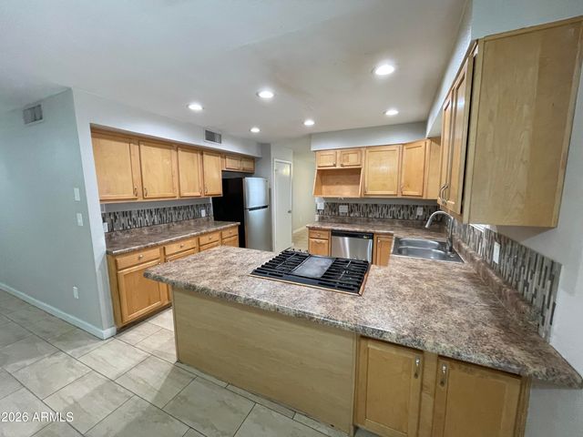2211 N 54TH Lane, Phoenix, AZ 85035
