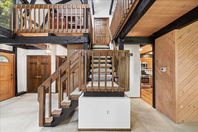 6205 Katmai Trail, Mchenry, IL 60050