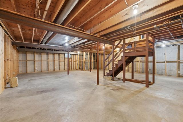 6205 Katmai Trail, Mchenry, IL 60050