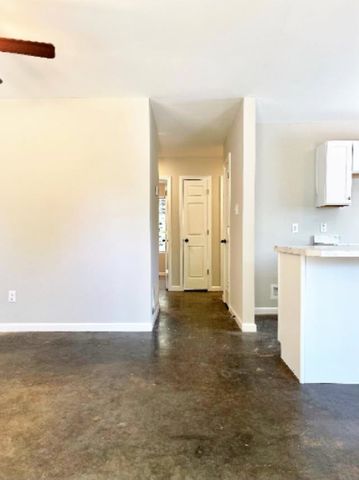 2610 MAVERICK AVE, Memphis, TN 38127