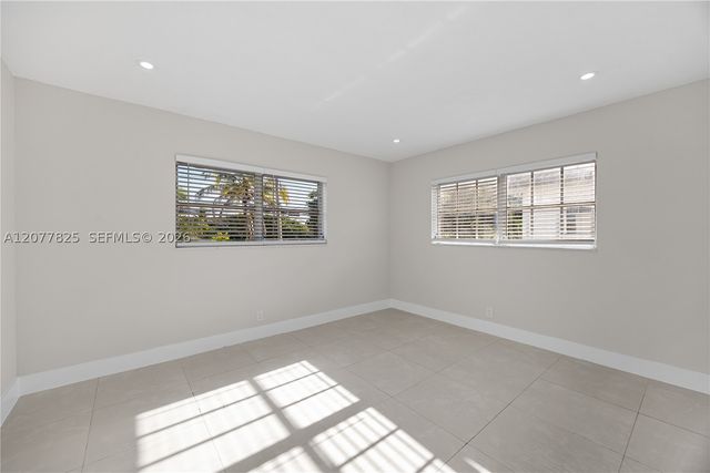5420 Hollywood Blvd 209, Hollywood, FL 33021