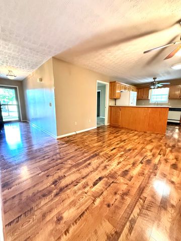 143 Deer Run, Lancaster, KY 40444