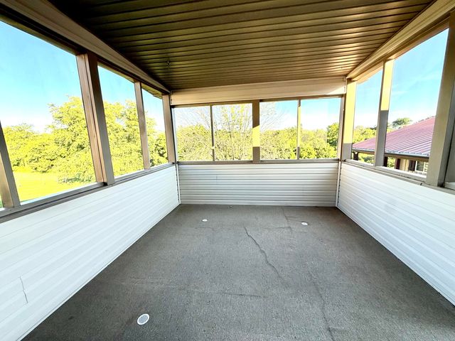 143 Deer Run, Lancaster, KY 40444