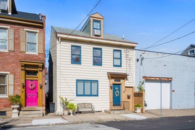 1917 Mary St, South Side, PA 15203