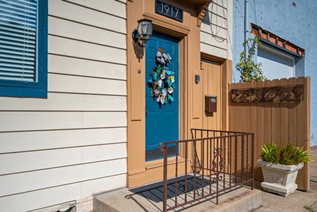 1917 Mary St, South Side, PA 15203