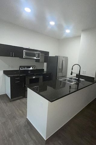 7009 E Acoma Drive 1073, Scottsdale, AZ 85254