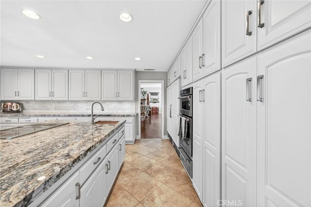42942 Dawnwood, Murrieta, CA 92562