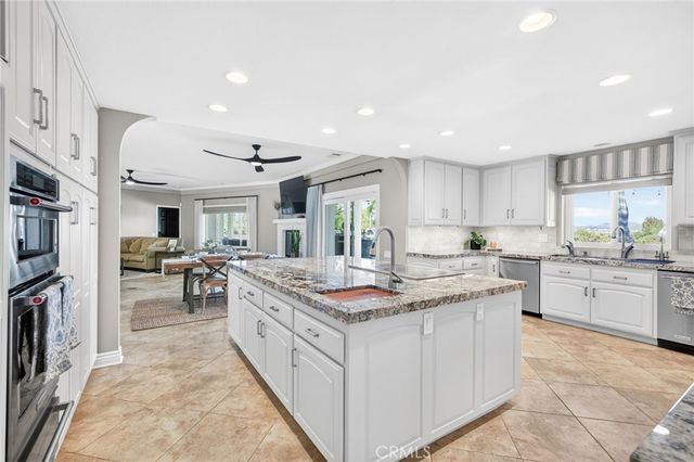 42942 Dawnwood, Murrieta, CA 92562