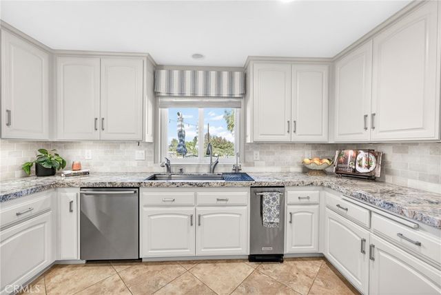 42942 Dawnwood, Murrieta, CA 92562