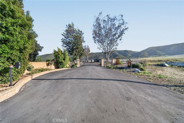 42942 Dawnwood, Murrieta, CA 92562