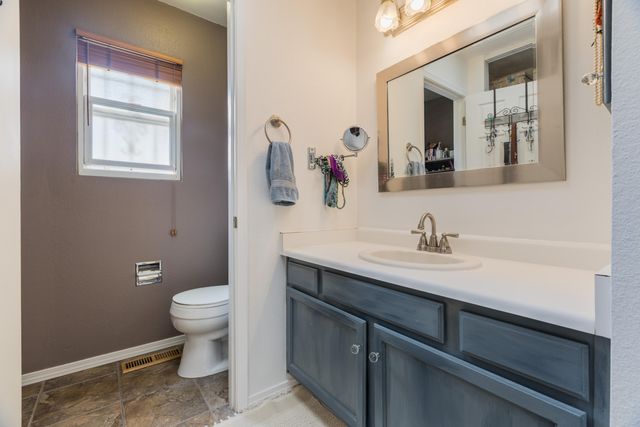 1964 Roanoke Drive NE, Rio Rancho, NM 87144