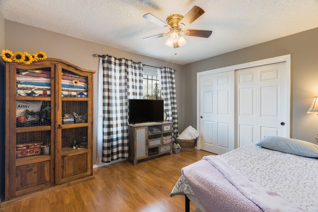 1964 Roanoke Drive NE, Rio Rancho, NM 87144