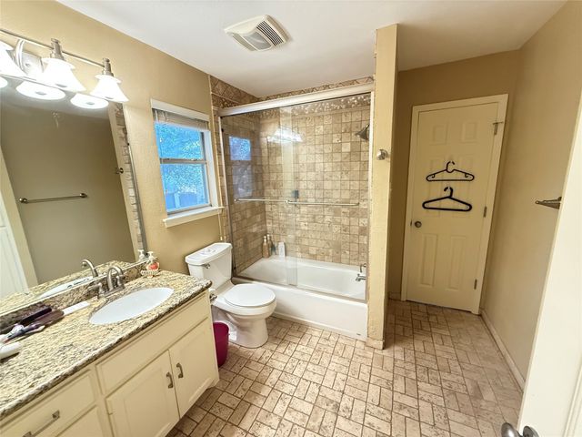 6218 Skylark Circle, North Richland Hills, TX 76180