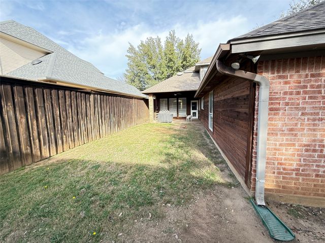 6218 Skylark Circle, North Richland Hills, TX 76180