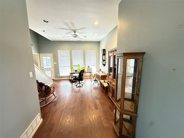 6218 Skylark Circle, North Richland Hills, TX 76180