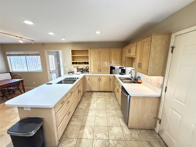 6218 Skylark Circle, North Richland Hills, TX 76180