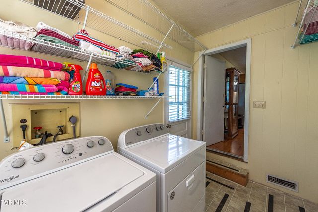 110 Hill Avenue, Surgoinsville, TN 37873