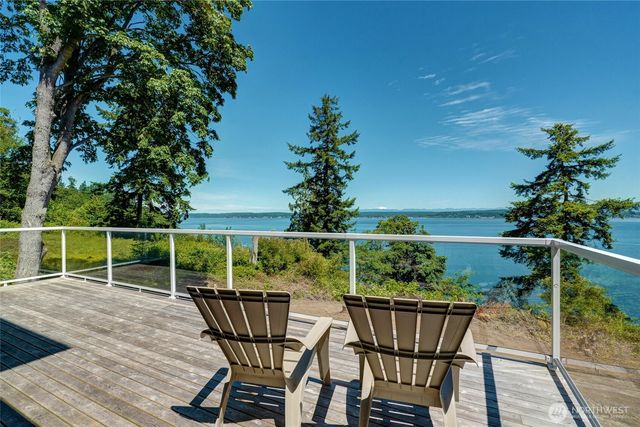 40 K Beach Way, Hat Island, WA 98206