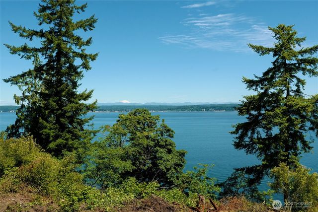 40 K Beach Way, Hat Island, WA 98206