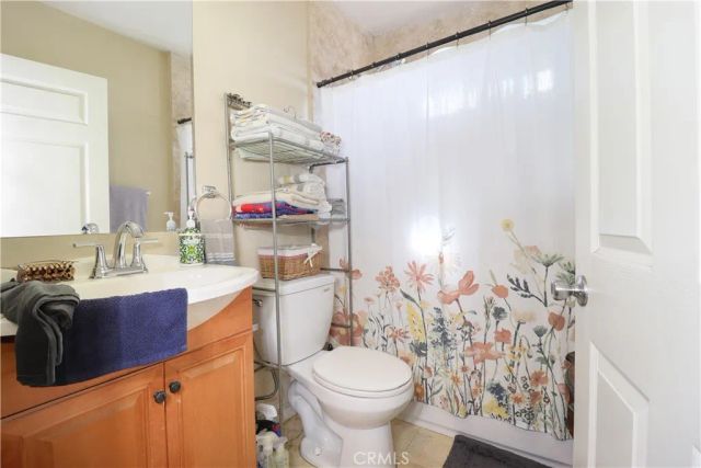 1424 W 49th Street, Los Angeles, CA 90062