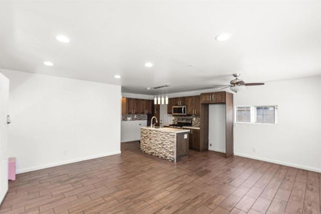 402 63Rd Street SPC 62, San Diego, CA 92114