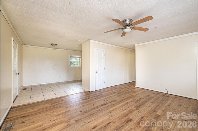 3886 Clay Street, Claremont, NC 28610
