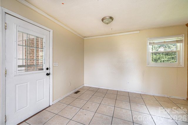 3886 Clay Street, Claremont, NC 28610