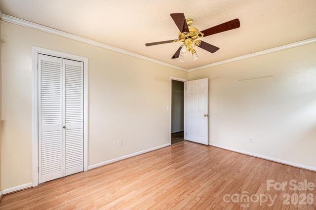3886 Clay Street, Claremont, NC 28610