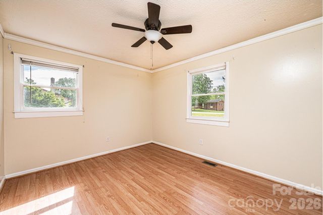 3886 Clay Street, Claremont, NC 28610
