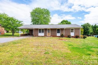 3886 Clay Street, Claremont, NC 28610