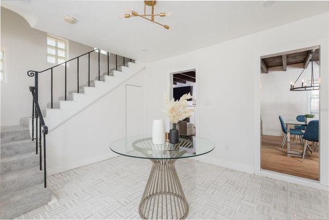 53 ALBEMARLE AVENUE, Tampa, FL 33606